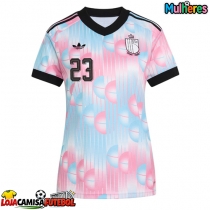 Camisa de Futebol Bélgica Michy Batshuayi #23 Equipamento Secundário Mulheres Mundo 2026 Manga Curta